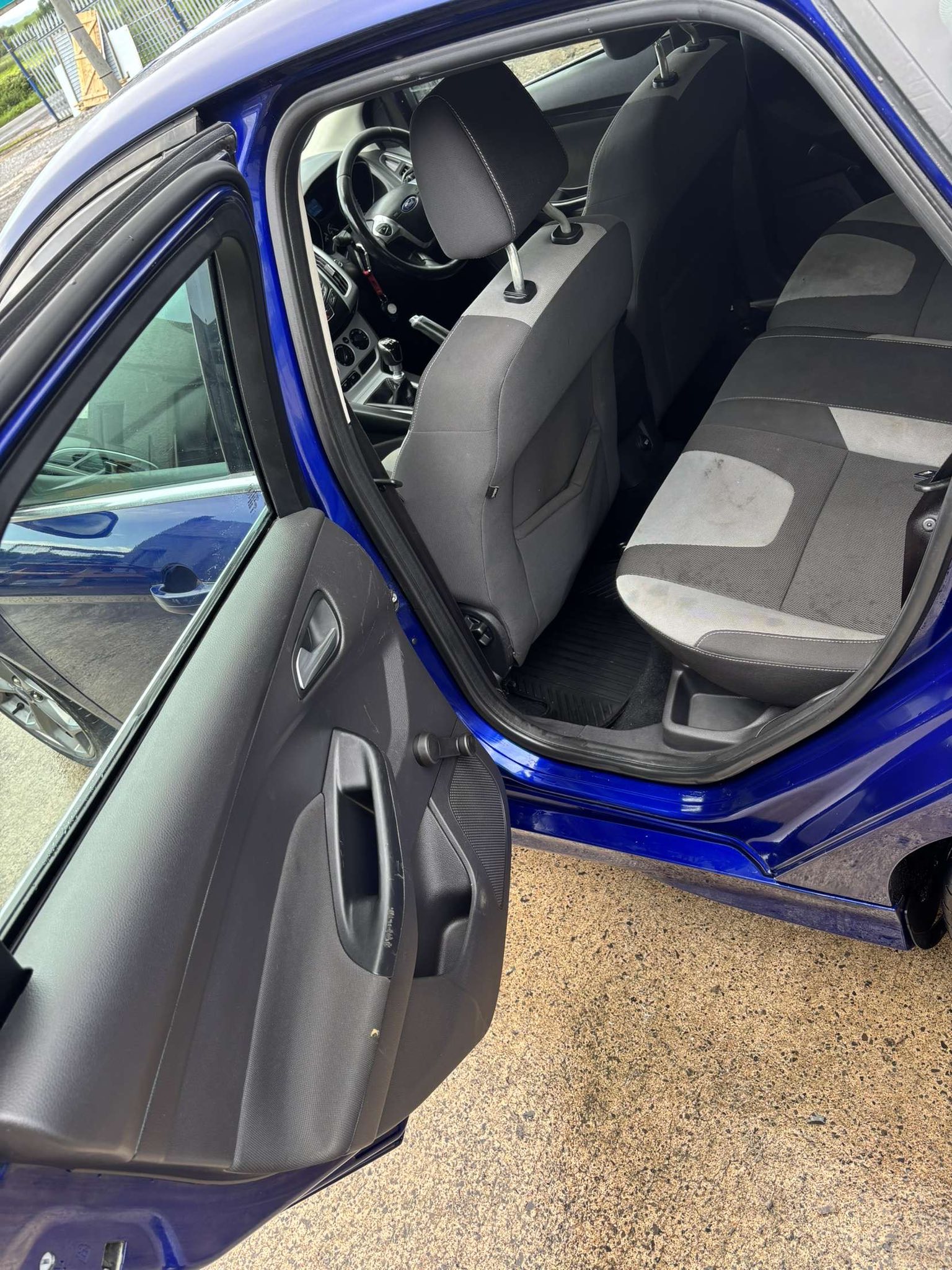 Vehicle undercarriage inspection for MOT preparation